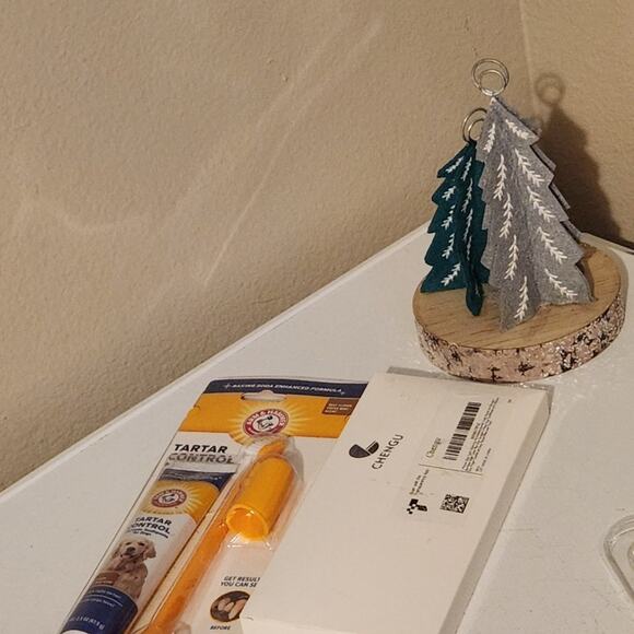 Pet tooth care kit new sealed toothpaste toothbrush and dental kit unopened - Picture 7 of 10